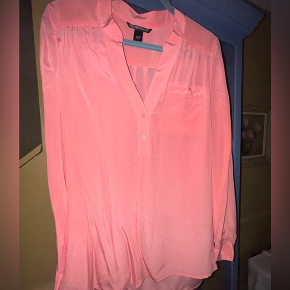 Silk Victoria secret blouse in coral pink - Picture 3 of 7